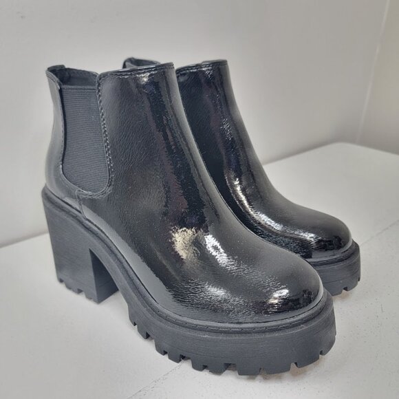 Soda Womens Black Chunky Platform Ankle Boots Size 6 Slip On Y2K Grunge Neutral - Picture 1 of 13